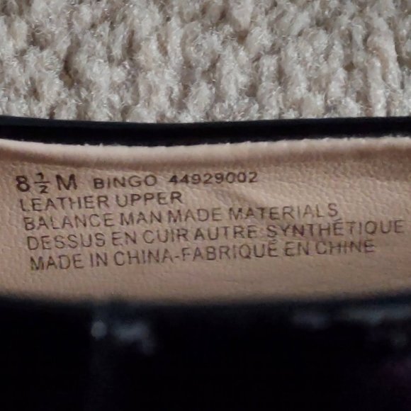 Black Patent Pumps - Picture 4 of 4